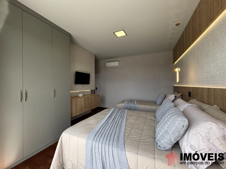 Imagem da galeria de fotos: Casa Residencial para Venda - Campos do Jordão, Descansópolis - REF: CA0369