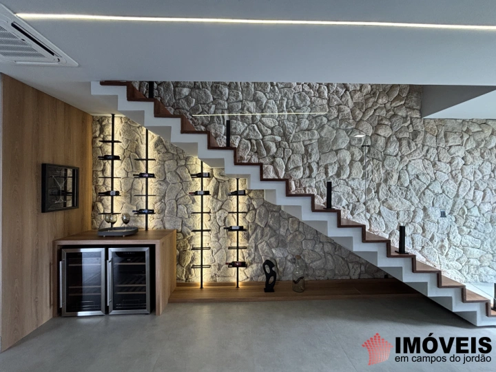 Imagem da galeria de fotos: Casa Residencial para Venda - Campos do Jordão, Descansópolis - REF: CA0369