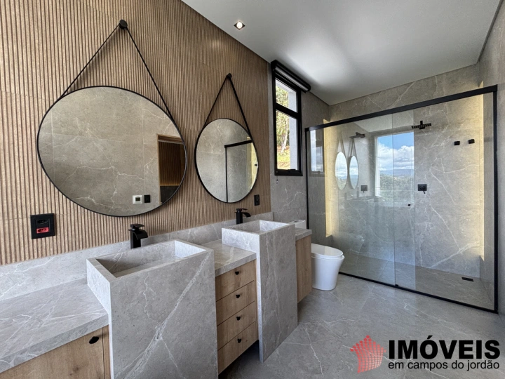 Imagem da galeria de fotos: Casa Residencial para Venda - Campos do Jordão, Descansópolis - REF: CA0369