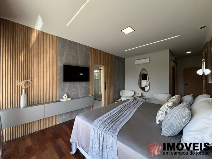 Imagem da galeria de fotos: Casa Residencial para Venda - Campos do Jordão, Descansópolis - REF: CA0369