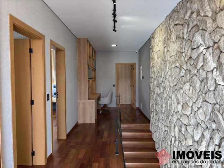 Imagem da galeria de fotos: Casa Residencial para Venda - Campos do Jordão, Descansópolis - REF: CA0369