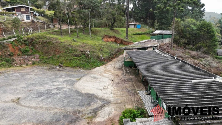 Imagem da galeria de fotos: Área para Incorporação Comercial para Venda Locação Mensal/Anual - Campos do Jordão, Floresta Negra - REF: AR0015