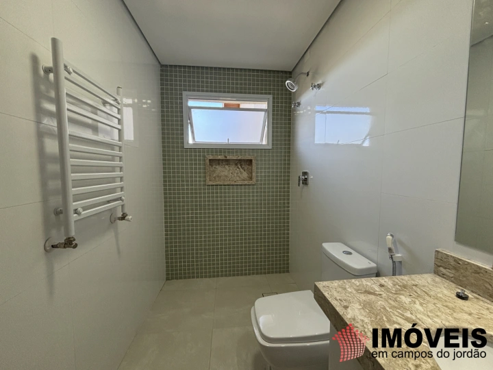 Imagem da galeria de fotos: Apartamento Residencial para Venda - Campos do Jordão, Jardim Sumaré - REF: AP0246