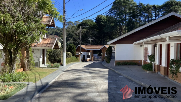 Imagem da galeria de fotos: Apartamento Residencial para Venda - Campos do Jordão, Vila Floresta - REF: AD0046