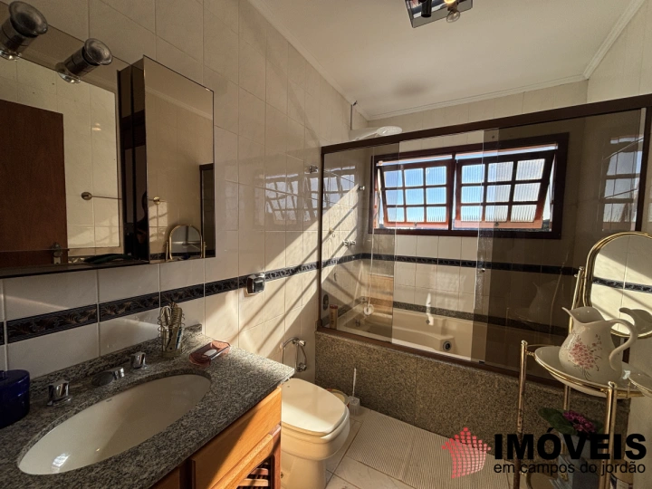 Imagem da galeria de fotos: Apartamento Residencial para Venda - Campos do Jordão, Vila Floresta - REF: AD0046