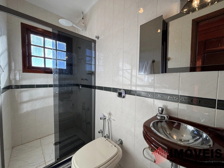 Imagem da galeria de fotos: Apartamento Residencial para Venda - Campos do Jordão, Vila Floresta - REF: AD0046