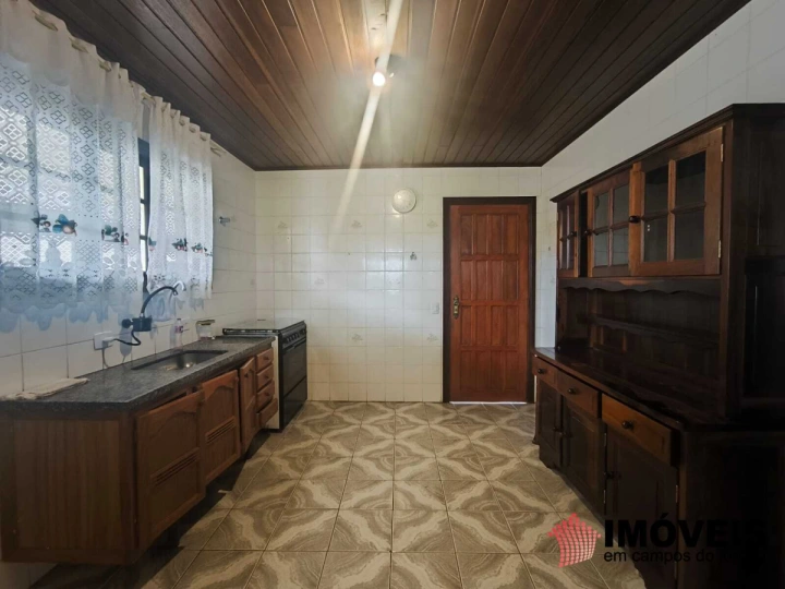 Imagem da galeria de fotos: Casa Residencial para Venda - Campos do Jordão, Vila Inglesa - REF: CA0321