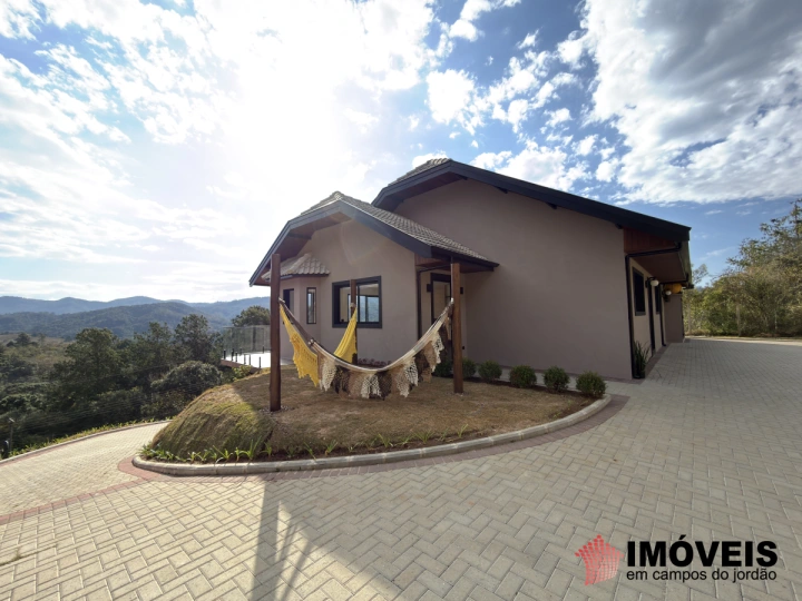 Imagem da galeria de fotos: Casa Residencial para Venda - Campos do Jordão, Água Santa - REF: CA0420