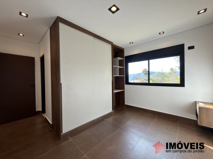 Imagem da galeria de fotos: Casa Residencial para Venda - Campos do Jordão, Água Santa - REF: CA0420
