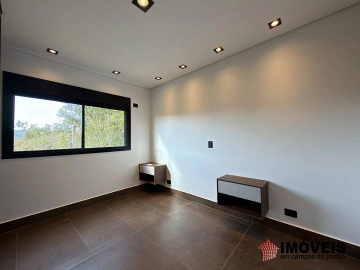 Imagem da galeria de fotos: Casa Residencial para Venda - Campos do Jordão, Água Santa - REF: CA0420