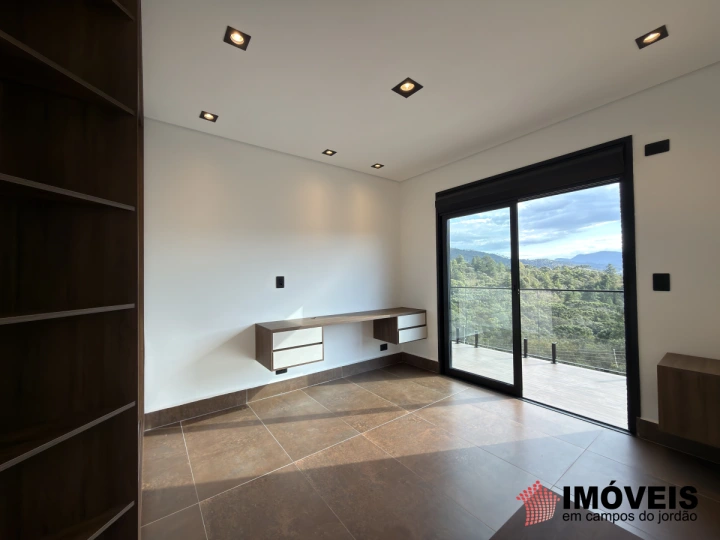 Imagem da galeria de fotos: Casa Residencial para Venda - Campos do Jordão, Água Santa - REF: CA0420