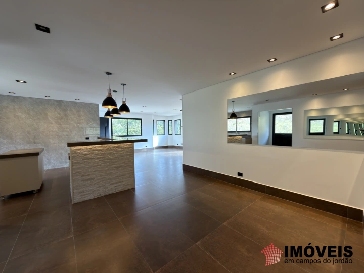 Imagem da galeria de fotos: Casa Residencial para Venda - Campos do Jordão, Água Santa - REF: CA0420
