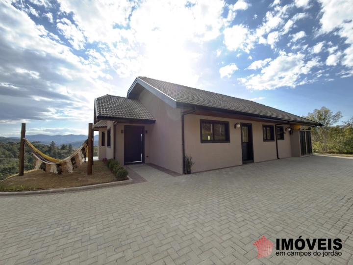 Imagem da galeria de fotos: Casa Residencial para Venda - Campos do Jordão, Água Santa - REF: CA0420