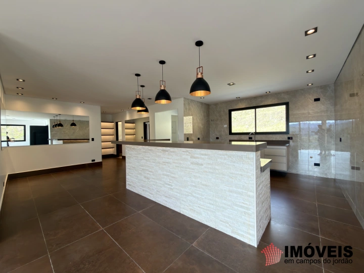 Imagem da galeria de fotos: Casa Residencial para Venda - Campos do Jordão, Água Santa - REF: CA0420