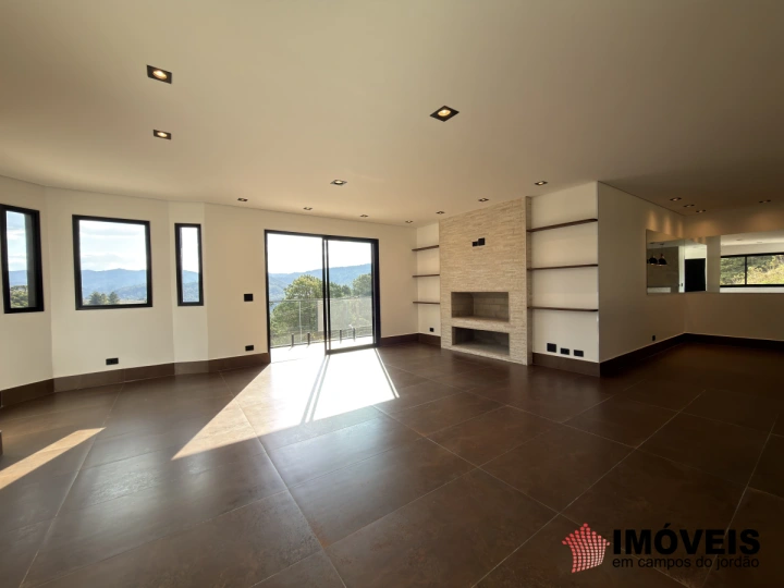 Imagem da galeria de fotos: Casa Residencial para Venda - Campos do Jordão, Água Santa - REF: CA0420