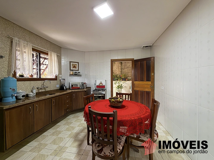 Casa Comercial Residencial Temporada para Venda - Campos do Jordão, Vila Capivari - REF: CA0528 Imagem da galeria de fotos: Casa Comercial Residencial Temporada para Venda - Campos do Jordão, Vila Capivari - REF: CA0528