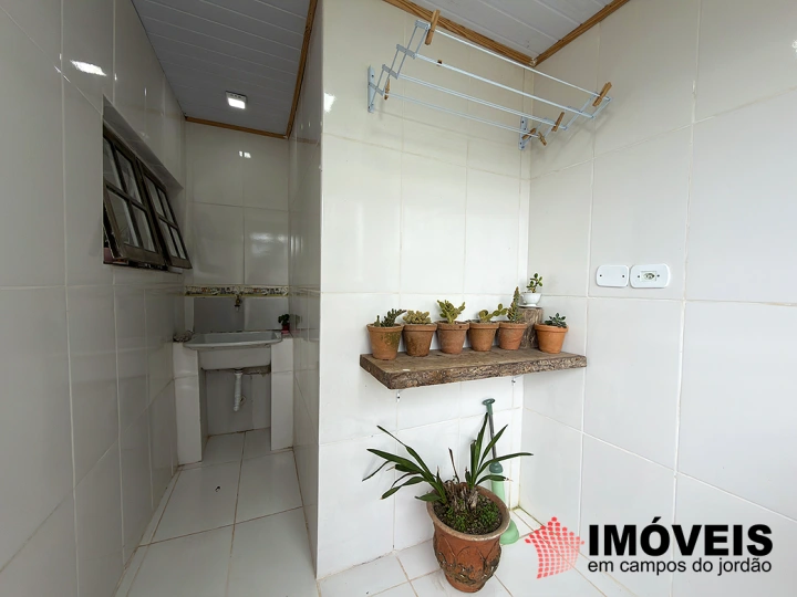 Casa Comercial Residencial Temporada para Venda - Campos do Jordão, Vila Capivari - REF: CA0528 Imagem da galeria de fotos: Casa Comercial Residencial Temporada para Venda - Campos do Jordão, Vila Capivari - REF: CA0528
