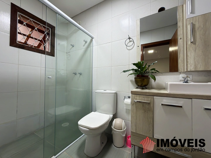 Casa Comercial Residencial Temporada para Venda - Campos do Jordão, Vila Capivari - REF: CA0528 Imagem da galeria de fotos: Casa Comercial Residencial Temporada para Venda - Campos do Jordão, Vila Capivari - REF: CA0528