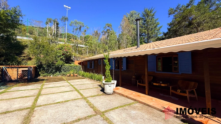 Imagem da galeria de fotos: Casa Residencial para Venda - Campos do Jordão, Nova Capivari - REF: CA0532