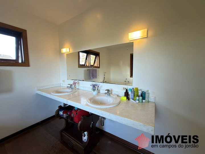 Casa Residencial para Venda - Campos do Jordão, Vila Everest - REF: CA0535 Imagem da galeria de fotos: Casa Residencial para Venda - Campos do Jordão, Vila Everest - REF: CA0535