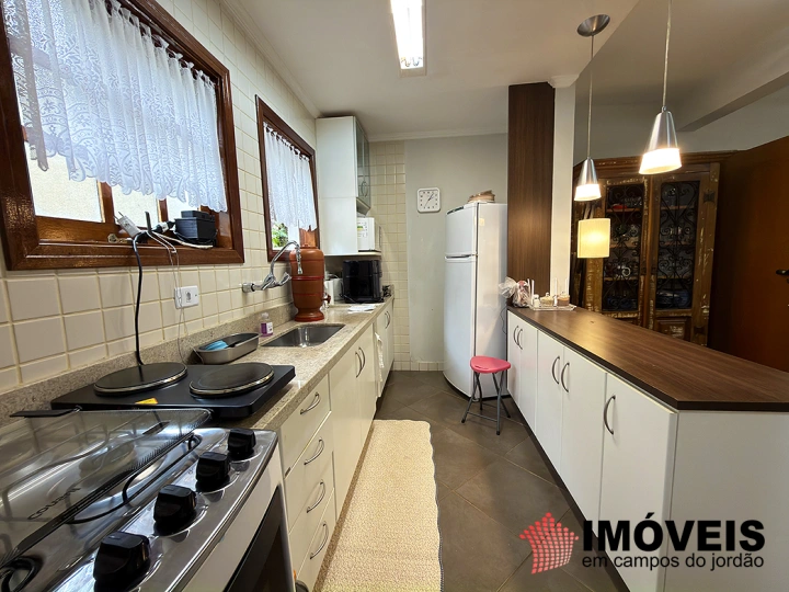Imagem da galeria de fotos: Apartamento Residencial para Venda - Campos do Jordão, Vila Floresta - REF: AP0259
