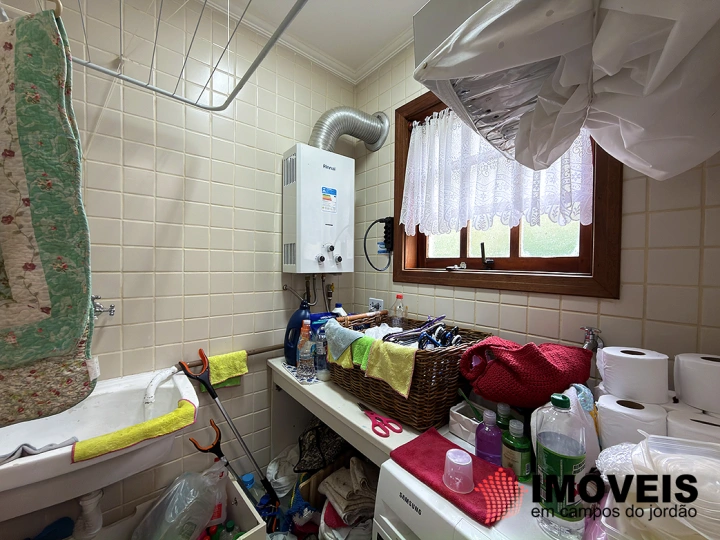 Imagem da galeria de fotos: Apartamento Residencial para Venda - Campos do Jordão, Vila Floresta - REF: AP0259