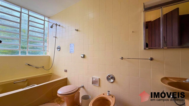 Imagem da galeria de fotos: Casa Residencial para Venda - Campos do Jordão, Vila Matilde - REF: CA0536
