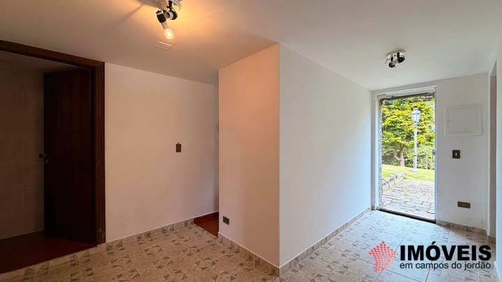 Imagem da galeria de fotos: Casa Residencial para Venda - Campos do Jordão, Vila Matilde - REF: CA0536