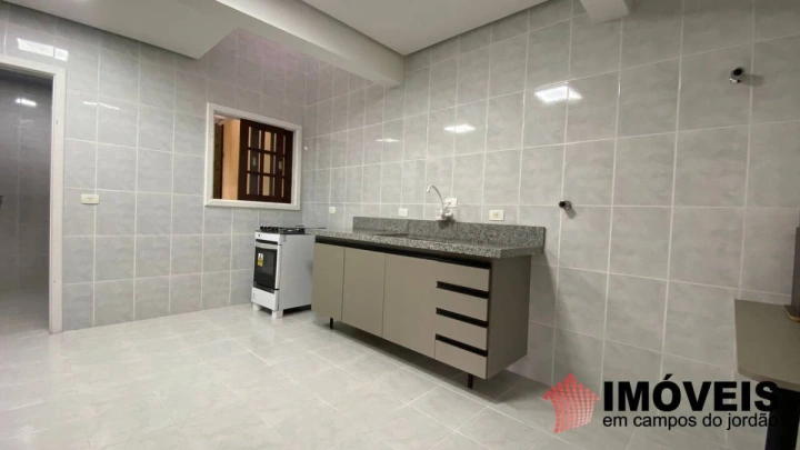 Apartamento Residencial para Locação Mensal/Anual - Campos do Jordão, Vila Abernéssia - REF: AD0019 Imagem da galeria de fotos: Apartamento Residencial para Locação Mensal/Anual - Campos do Jordão, Vila Abernéssia - REF: AD0019