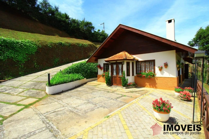 Casa Residencial para Venda - Campos do Jordão, Descansópolis - REF: CA0003 Imagem da galeria de fotos: Casa Residencial para Venda - Campos do Jordão, Descansópolis - REF: CA0003