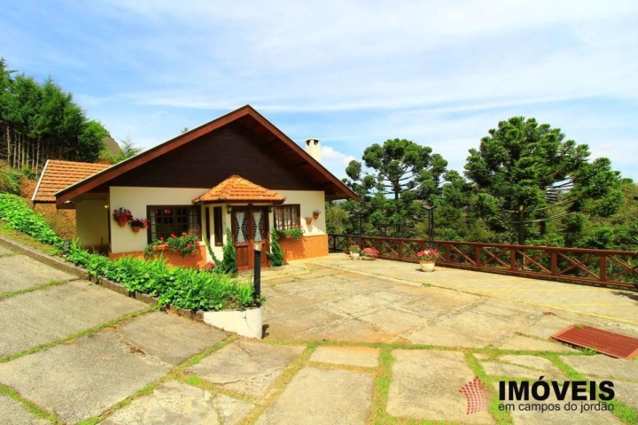 Casa Residencial para Venda - Campos do Jordão, Descansópolis - REF: CA0003 Imagem da galeria de fotos: Casa Residencial para Venda - Campos do Jordão, Descansópolis - REF: CA0003