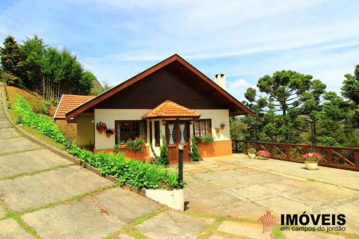 Casa Residencial para Venda - Campos do Jordão, Descansópolis - REF: CA0003 Imagem da galeria de fotos: Casa Residencial para Venda - Campos do Jordão, Descansópolis - REF: CA0003