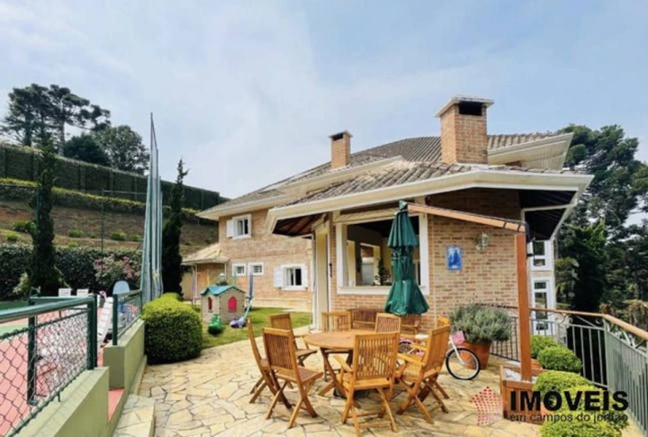 Imagem da galeria de fotos: Casa Residencial para Venda - Campos do Jordão, Vila Capivari - REF: CA0009