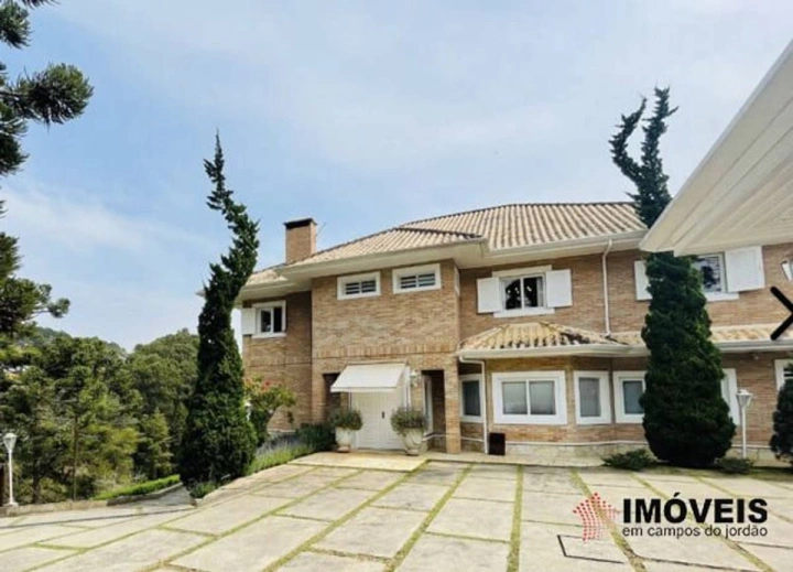 Imagem da galeria de fotos: Casa Residencial para Venda - Campos do Jordão, Vila Capivari - REF: CA0009