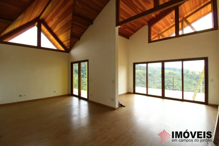 Casa Residencial para Venda - Campos do Jordão, Descansópolis - REF: CA0039 Imagem da galeria de fotos: Casa Residencial para Venda - Campos do Jordão, Descansópolis - REF: CA0039