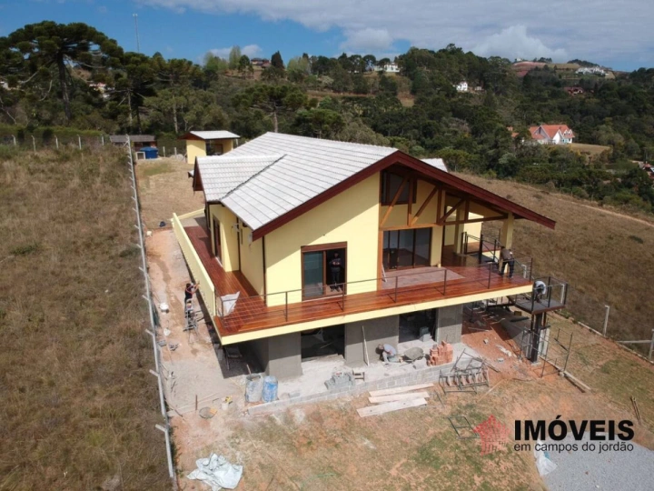 Casa Residencial para Venda - Campos do Jordão, Descansópolis - REF: CA0039 Imagem da galeria de fotos: Casa Residencial para Venda - Campos do Jordão, Descansópolis - REF: CA0039
