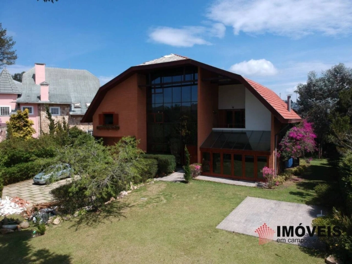 Imagem da galeria de fotos: Casa Residencial para Venda - Campos do Jordão, Jardim Véu da Noiva - REF: CA0021