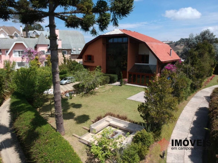 Imagem da galeria de fotos: Casa Residencial para Venda - Campos do Jordão, Jardim Véu da Noiva - REF: CA0021