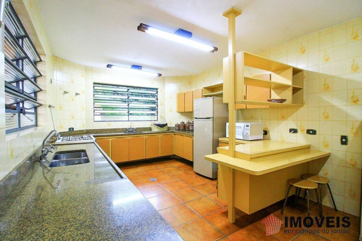 Casa Residencial para Venda - Campos do Jordão, Vila Capivari - REF: CA0110 Imagem da galeria de fotos: Casa Residencial para Venda - Campos do Jordão, Vila Capivari - REF: CA0110