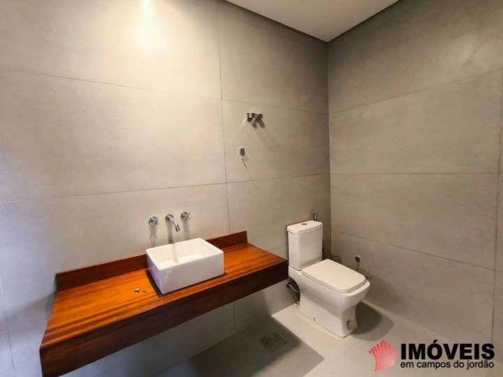 Imagem da galeria de fotos: Casa Residencial para Venda - Campos do Jordão, Alto do Capivari - REF: CA0159