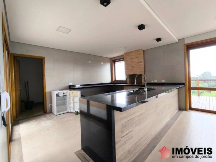 Imagem da galeria de fotos: Casa Residencial para Venda - Campos do Jordão, Alto do Capivari - REF: CA0159