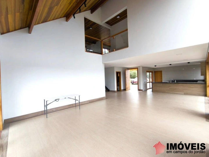Imagem da galeria de fotos: Casa Residencial para Venda - Campos do Jordão, Alto do Capivari - REF: CA0159