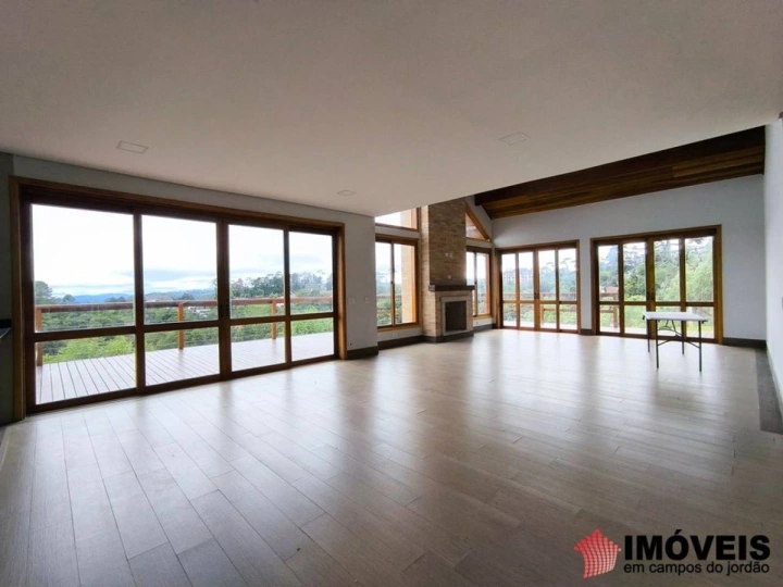Imagem da galeria de fotos: Casa Residencial para Venda - Campos do Jordão, Alto do Capivari - REF: CA0159