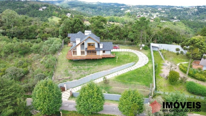 Imagem da galeria de fotos: Casa Residencial para Venda - Campos do Jordão, Alto do Capivari - REF: CA0159