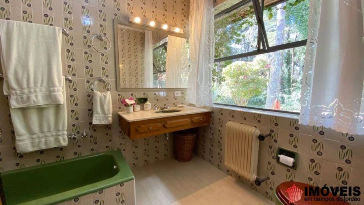 Imagem da galeria de fotos: Casa Residencial para Venda - Campos do Jordão, Toriba - REF: CA0270