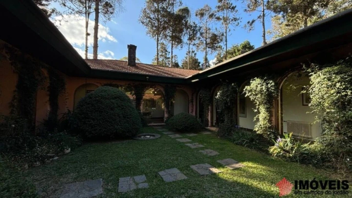 Imagem da galeria de fotos: Casa Residencial para Venda - Campos do Jordão, Toriba - REF: CA0270