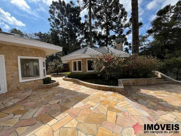 Imagem da galeria de fotos: Casa Residencial para Venda - Campos do Jordão, Jardim Embaixador - REF: CA0393