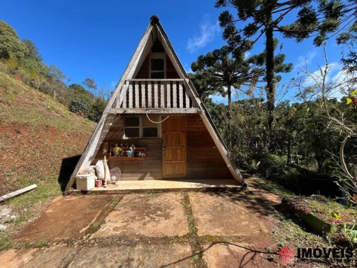 Imagem da galeria de fotos: Casa Residencial para Venda - Campos do Jordão, Vila Natal - REF: CA0409