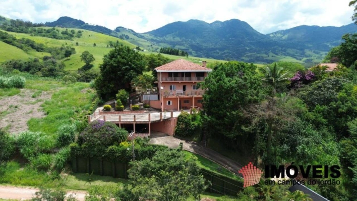 Casa Residencial para Venda - Campos do Jordão, São Bento do Sapucaí - REF: CA0413 Imagem da galeria de fotos: Casa Residencial para Venda - Campos do Jordão, São Bento do Sapucaí - REF: CA0413