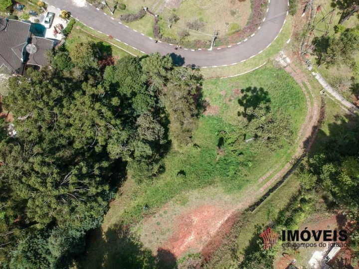 Imagem da galeria de fotos: Terreno/Lote Residencial para Venda - Campos do Jordão, Jardim Véu da Noiva - REF: TE0025
